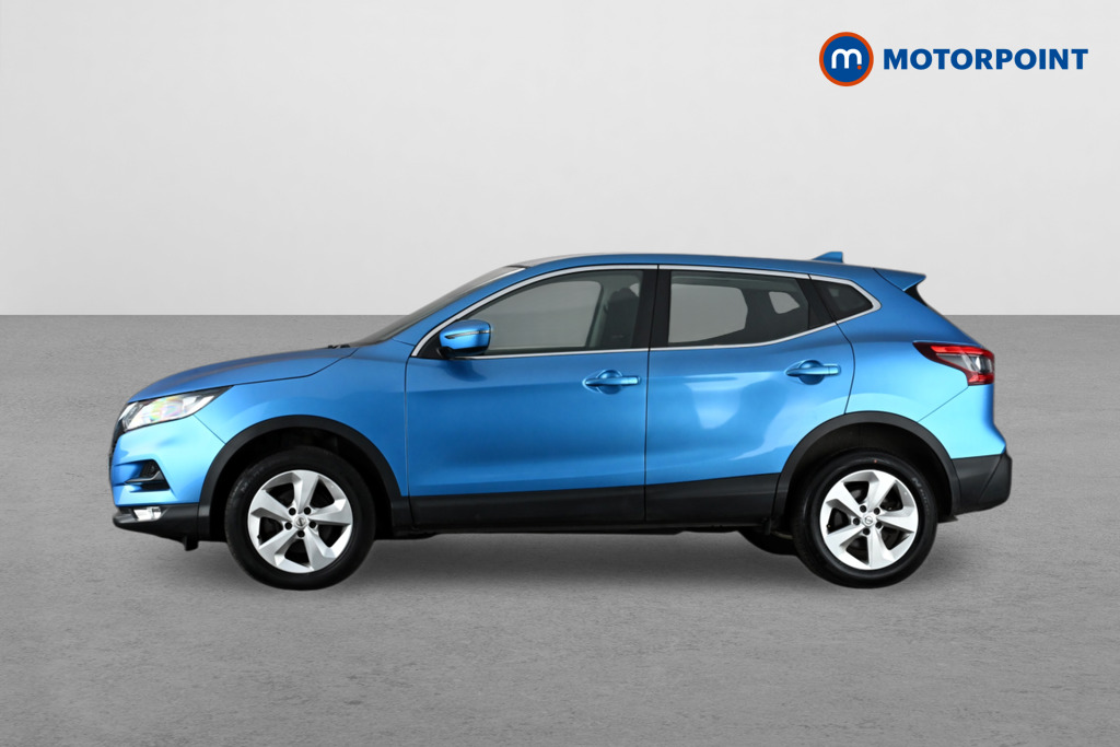 Nissan Qashqai Acenta Premium Manual Diesel SUV - Stock Number (1615591) - Passenger side