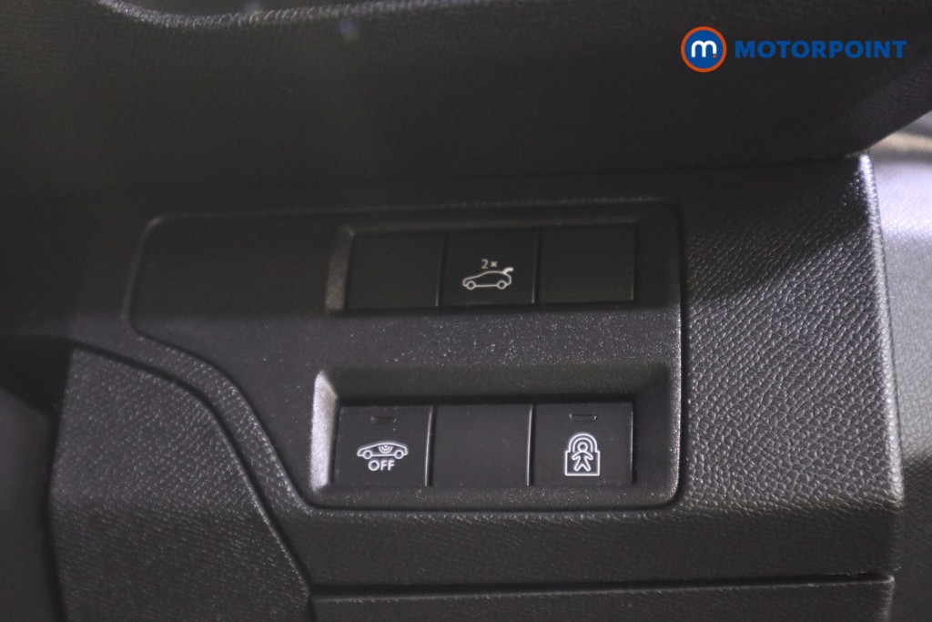 Peugeot 5008 Gt Line Premium Manual Diesel SUV - Stock Number (1615997) - 12th supplementary image