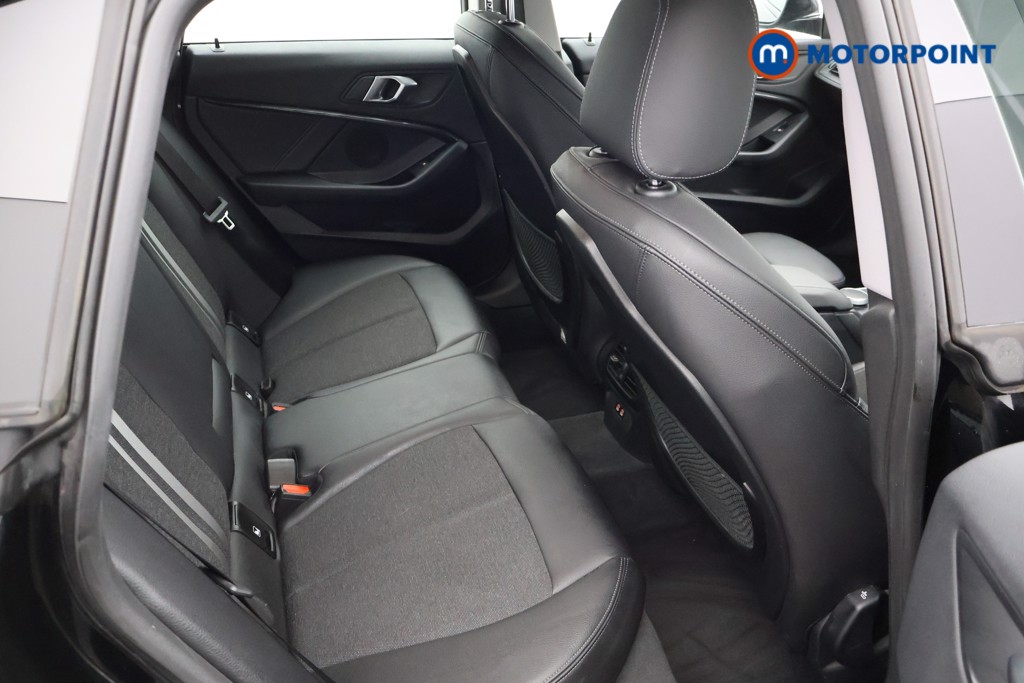 BMW 2 Series Sport Manual Petrol Saloon - Stock Number (1618688) - 14th supplementary image