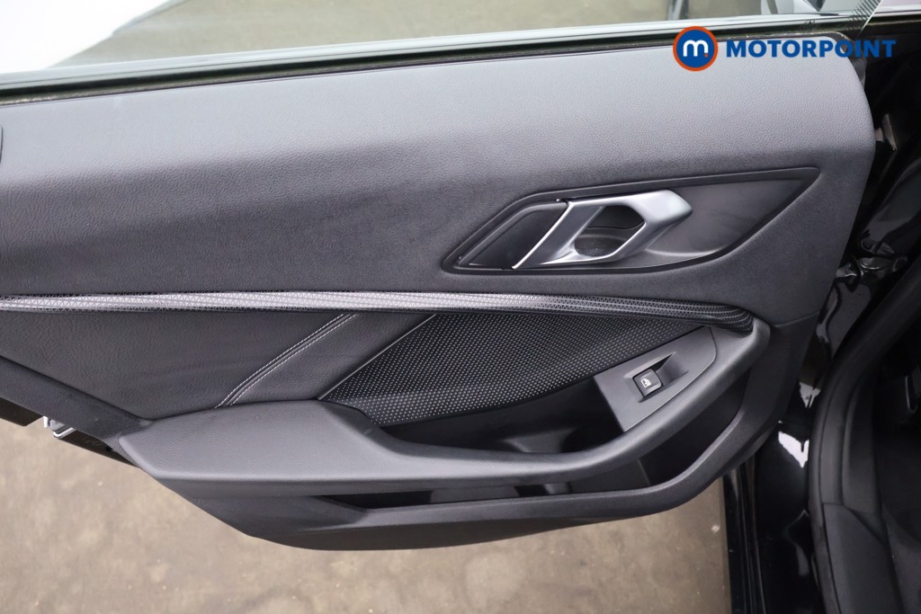 BMW 2 Series Sport Manual Petrol Saloon - Stock Number (1618688) - 16th supplementary image