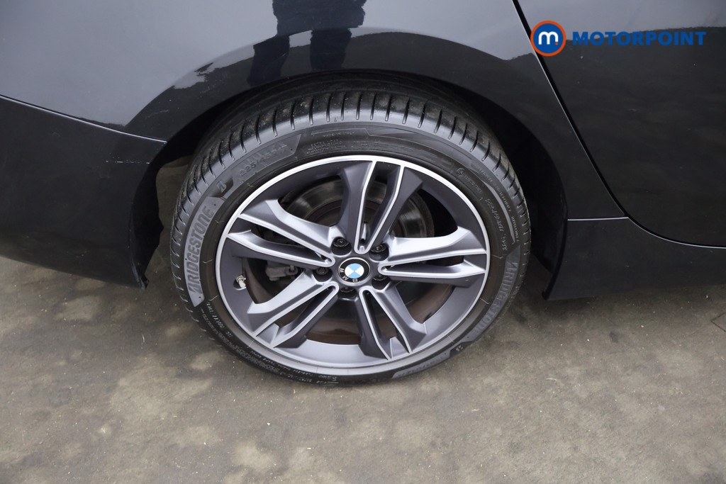 BMW 2 Series Sport Manual Petrol Saloon - Stock Number (1618688) - 22nd supplementary image