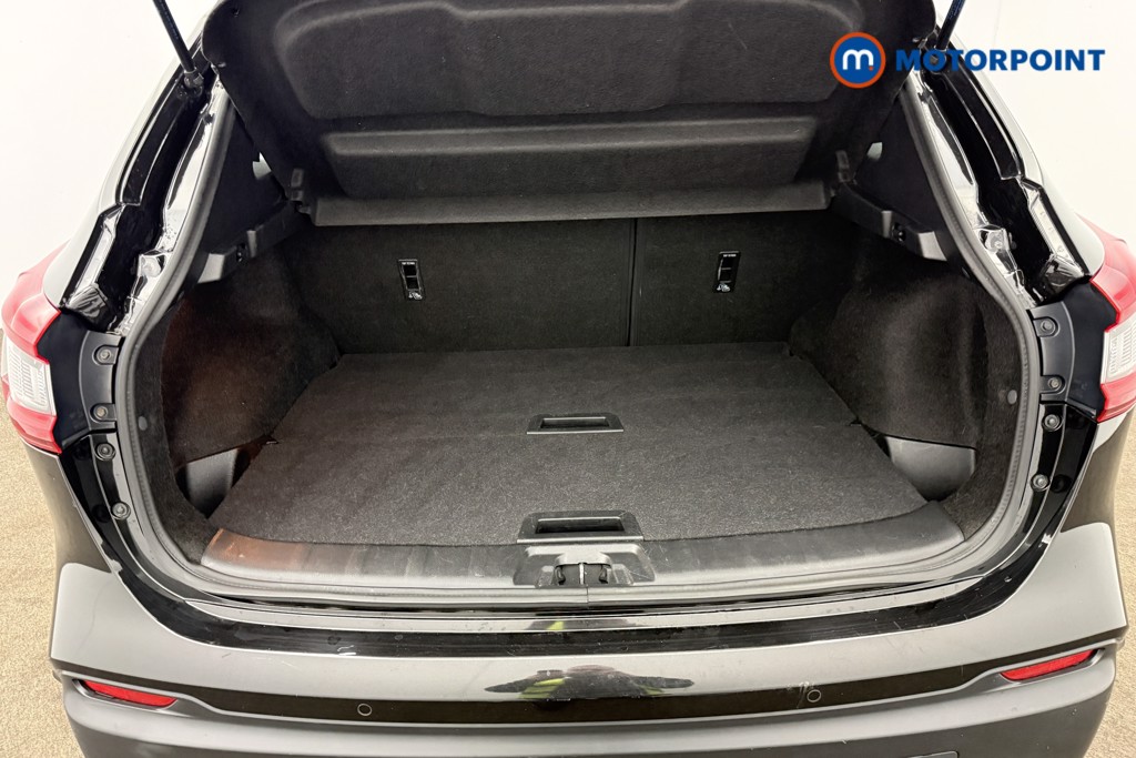 Nissan Qashqai Acenta Premium Automatic Diesel SUV - Stock Number (1619282) - 5th supplementary image
