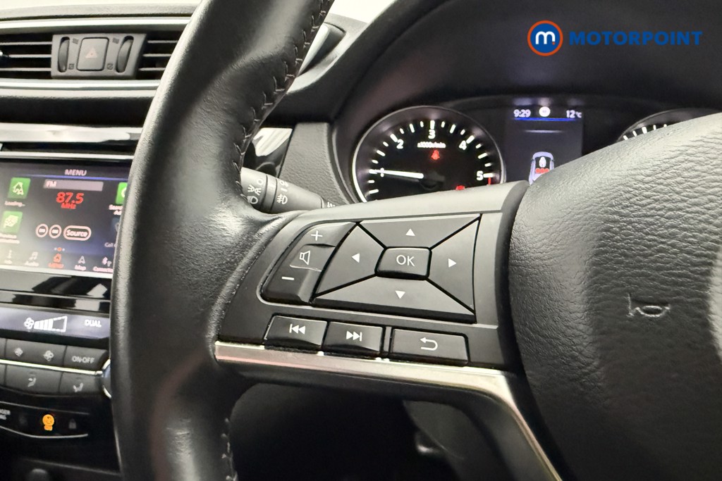 Nissan Qashqai Acenta Premium Automatic Diesel SUV - Stock Number (1619282) - 7th supplementary image
