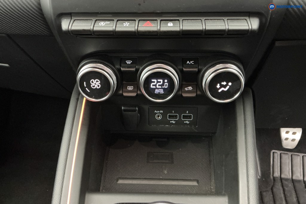 Renault Clio Rs Line Manual Petrol Hatchback - Stock Number (1619300) - 14th supplementary image