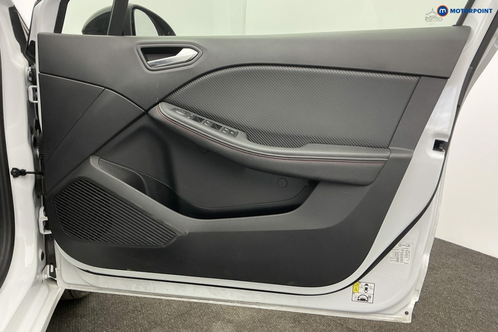 Renault Clio Rs Line Manual Petrol Hatchback - Stock Number (1619300) - 19th supplementary image