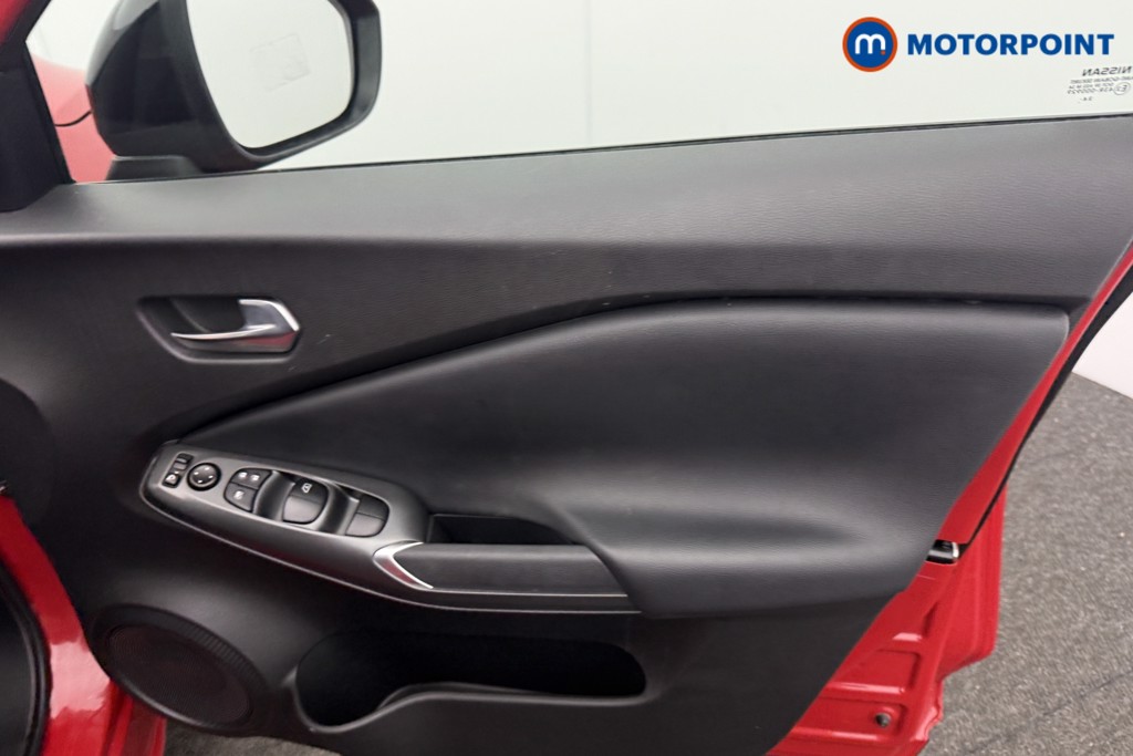 Nissan Juke Acenta Premium Manual Petrol SUV - Stock Number (1619895) - 10th supplementary image