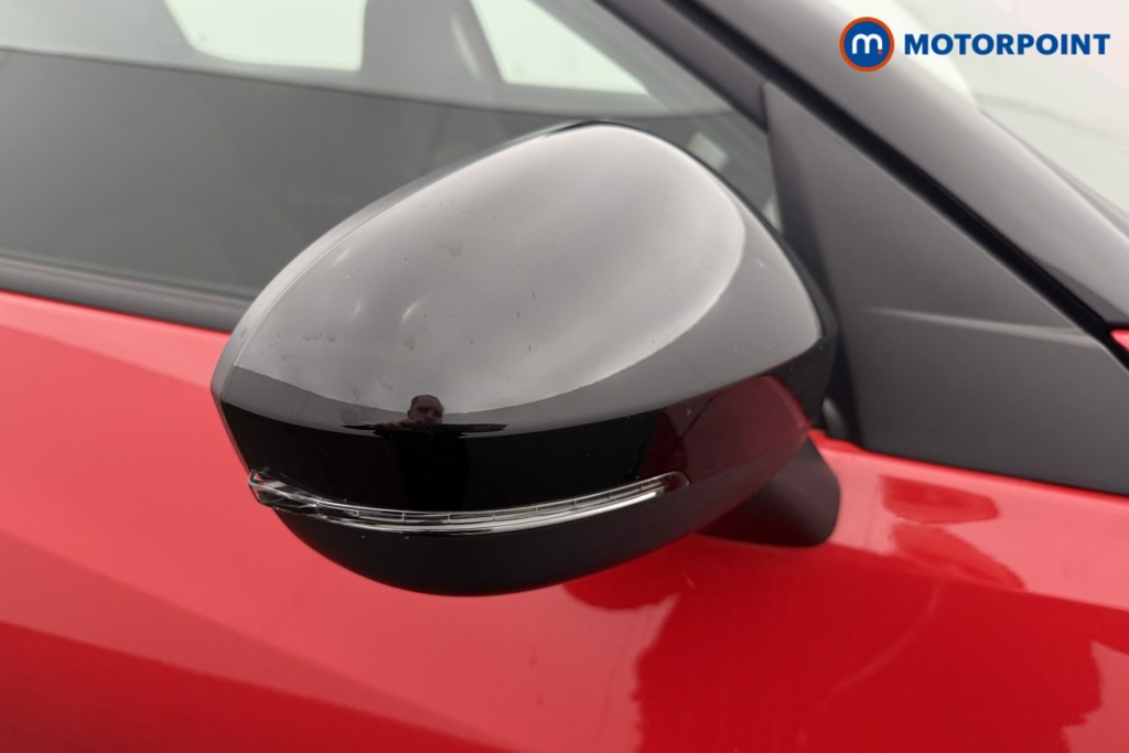 Nissan Juke Acenta Premium Manual Petrol SUV - Stock Number (1619895) - 20th supplementary image