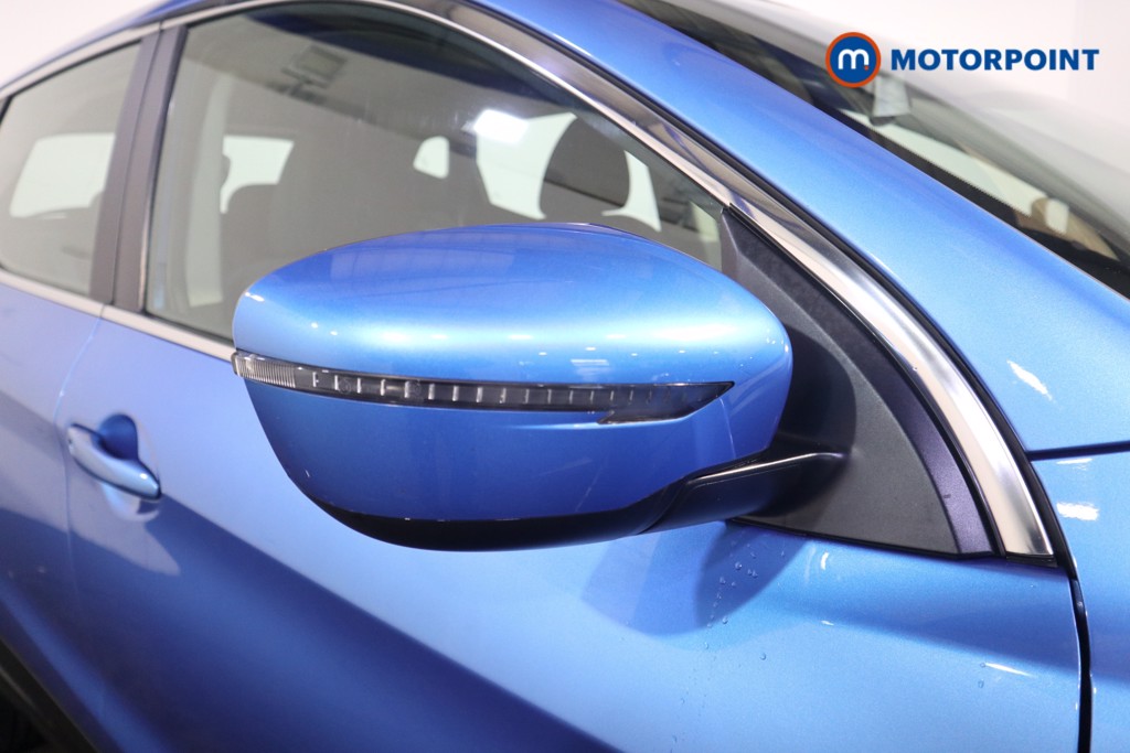 Nissan Qashqai Acenta Premium Manual Diesel SUV - Stock Number (1619983) - 29th supplementary image