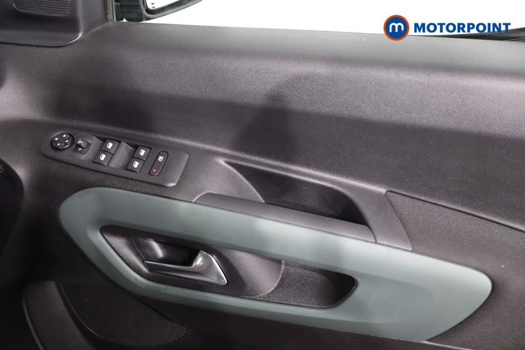 Citroen Berlingo Flair Xtr Automatic Electric People Carrier - Stock Number (1620523) - 24th supplementary image