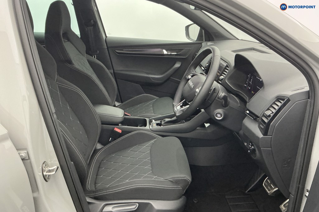 Skoda Karoq Sportline Edition Automatic Petrol SUV - Stock Number (1621015) - 7th supplementary image