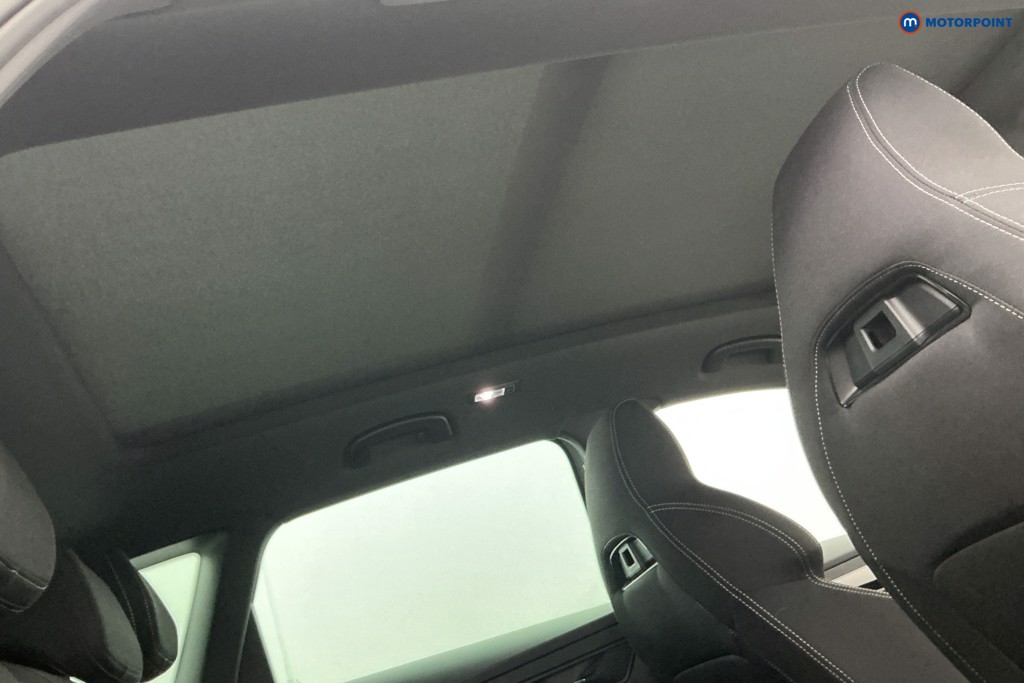 Skoda Karoq Sportline Edition Automatic Petrol SUV - Stock Number (1621015) - 15th supplementary image