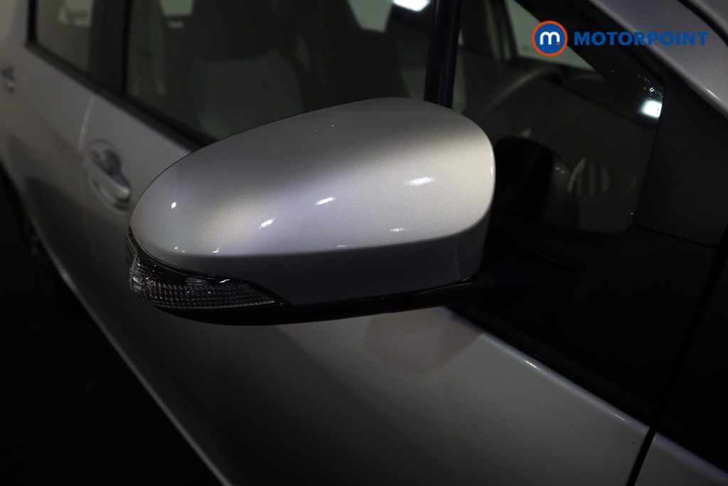 Toyota Yaris Icon Tech Automatic Petrol Hatchback - Stock Number (1621146) - 31st supplementary image