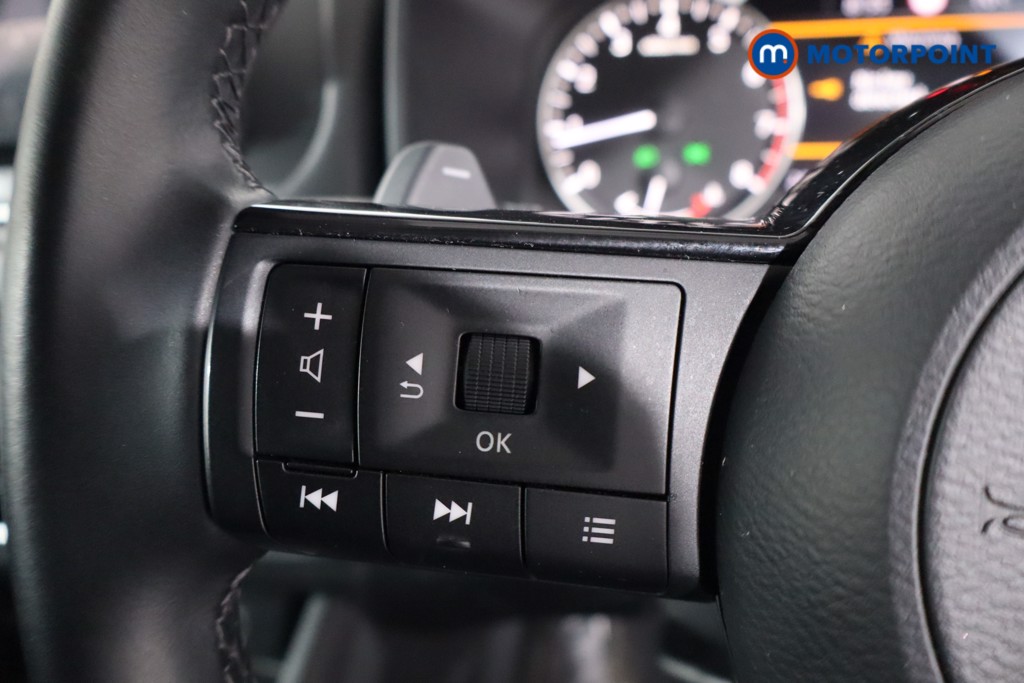 Nissan Qashqai Acenta Premium Automatic Petrol SUV - Stock Number (1621219) - 7th supplementary image