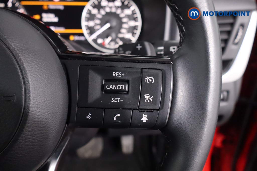 Nissan Qashqai Acenta Premium Automatic Petrol SUV - Stock Number (1621219) - 8th supplementary image