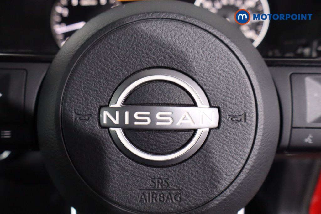 Nissan Qashqai Acenta Premium Automatic Petrol SUV - Stock Number (1621219) - 13th supplementary image