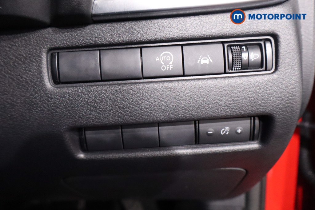 Nissan Qashqai Acenta Premium Automatic Petrol SUV - Stock Number (1621219) - 17th supplementary image