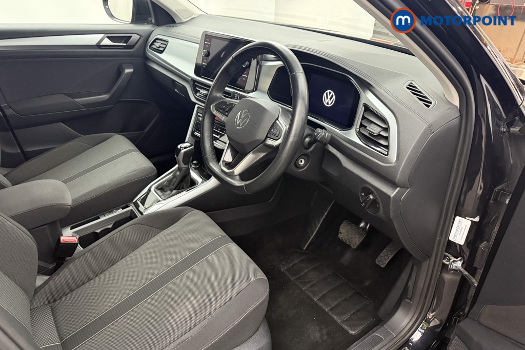 Volkswagen T-Roc Life Automatic Petrol SUV - Stock Number (1621370) - 1st supplementary image