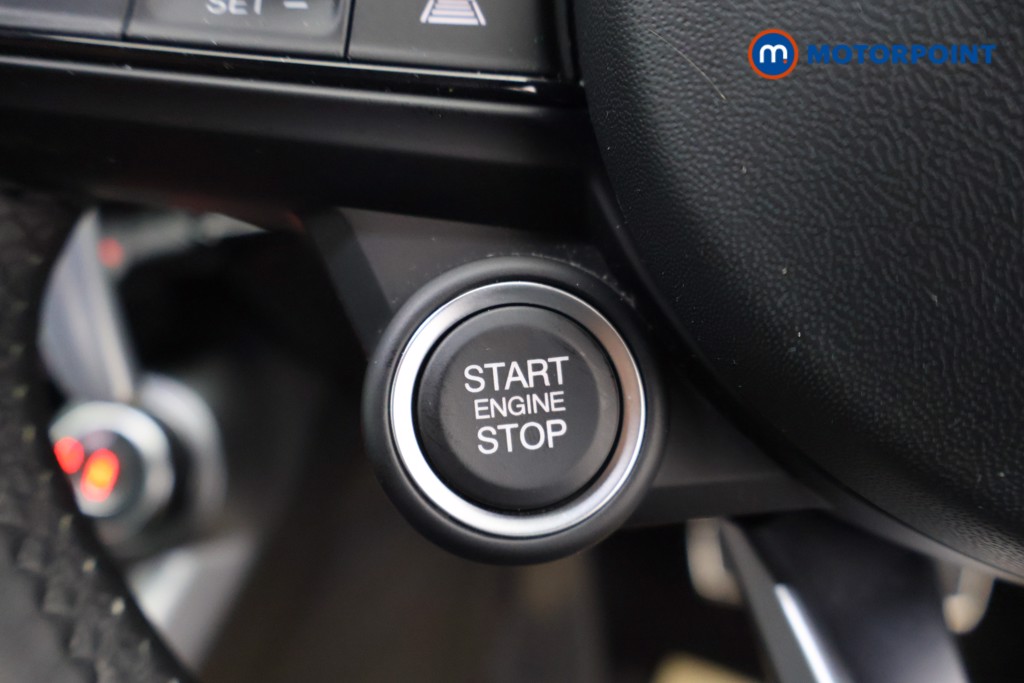 Alfa Romeo Tonale Veloce Automatic Petrol Plug-In Hybrid SUV - Stock Number (1621956) - 9th supplementary image