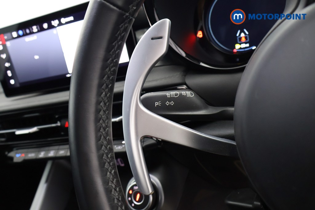 Alfa Romeo Tonale Veloce Automatic Petrol Plug-In Hybrid SUV - Stock Number (1621956) - 10th supplementary image