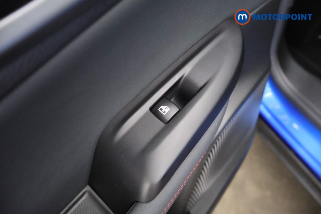 Alfa Romeo Tonale Veloce Automatic Petrol Plug-In Hybrid SUV - Stock Number (1621956) - 34th supplementary image