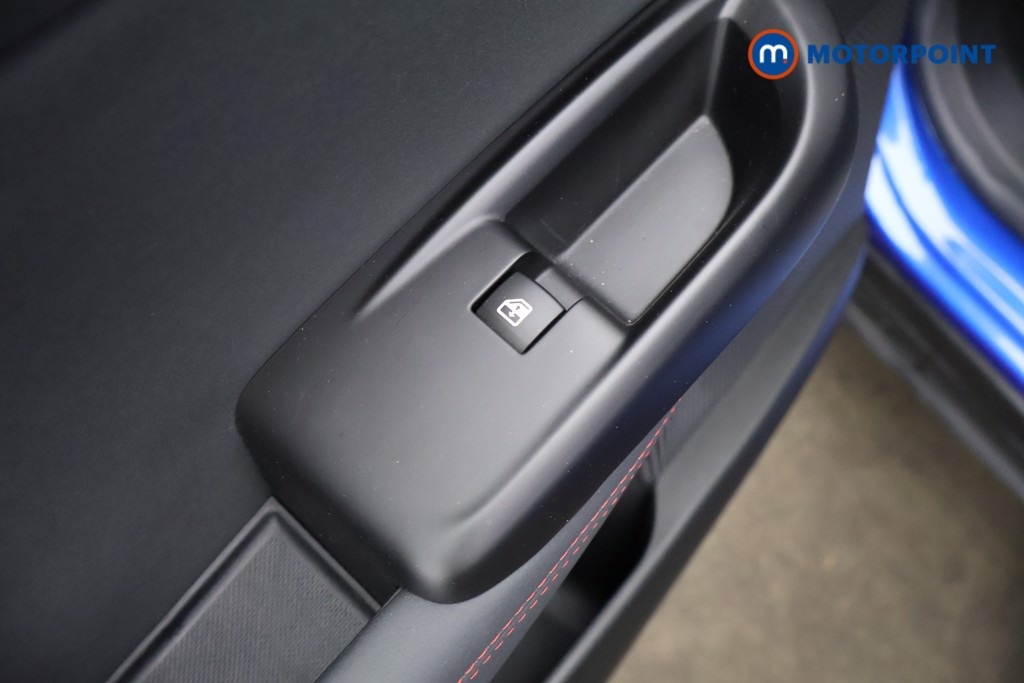 Alfa Romeo Tonale Veloce Automatic Petrol Plug-In Hybrid SUV - Stock Number (1621956) - 36th supplementary image