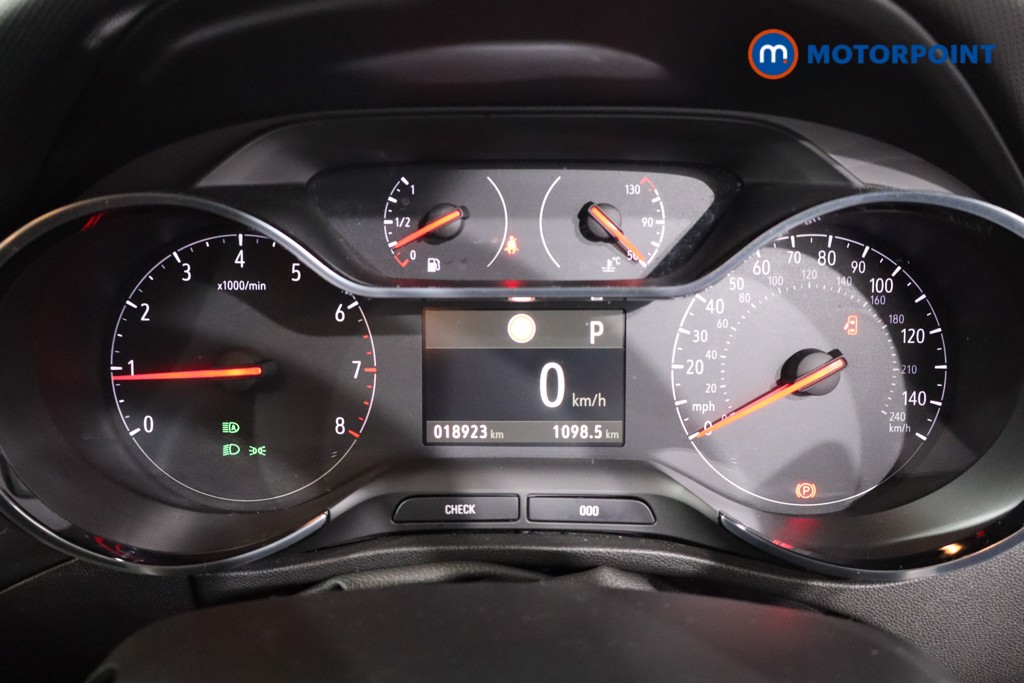 Vauxhall Crossland Elite Automatic Petrol SUV - Stock Number (1622202) - 16th supplementary image