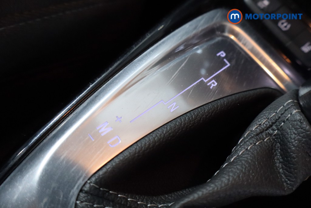 Vauxhall Crossland Elite Automatic Petrol SUV - Stock Number (1622202) - 21st supplementary image