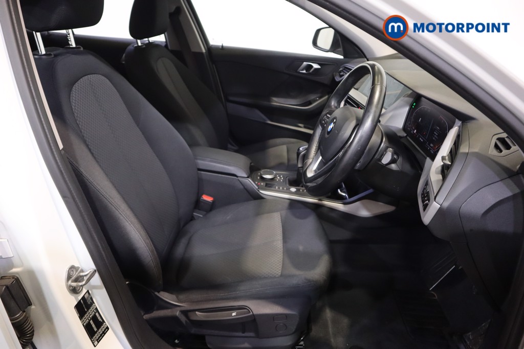 BMW 1 Series SE Manual Petrol Hatchback - Stock Number (1622251) - 6th supplementary image