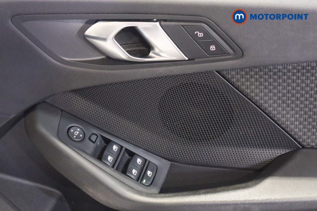 BMW 1 Series SE Manual Petrol Hatchback - Stock Number (1622251) - 14th supplementary image