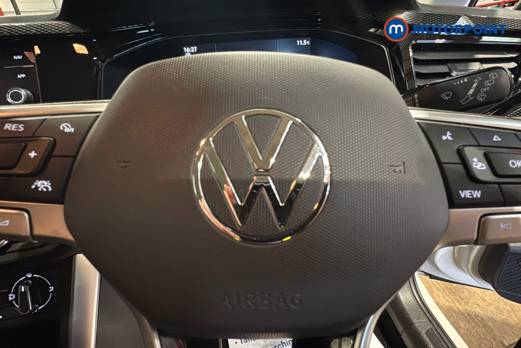 Volkswagen Polo Life Manual Petrol Hatchback - Stock Number (1622475) - 5th supplementary image