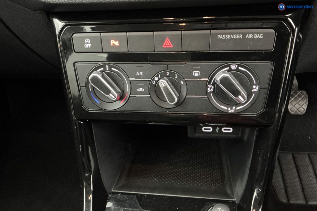 Volkswagen T-Cross Black Edition Manual Petrol SUV - Stock Number (1622525) - 19th supplementary image