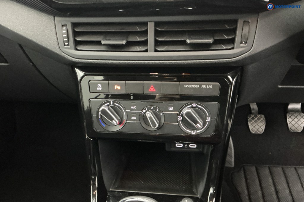 Volkswagen T-Cross Black Edition Manual Petrol SUV - Stock Number (1622525) - 20th supplementary image