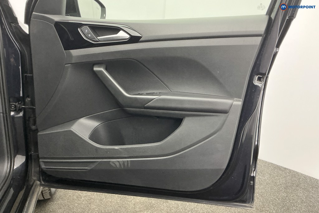 Volkswagen T-Cross Black Edition Manual Petrol SUV - Stock Number (1622525) - 26th supplementary image