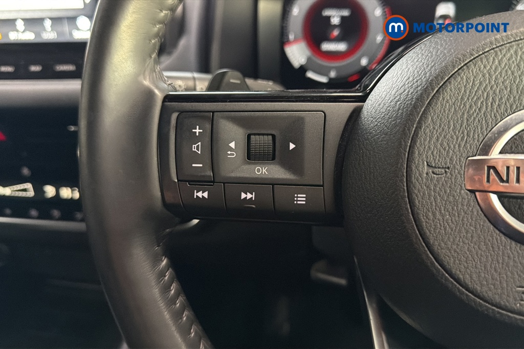 Nissan Qashqai Tekna Automatic Petrol SUV - Stock Number (1622886) - 4th supplementary image