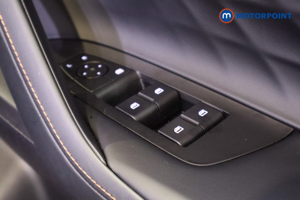 Mg Motor Uk HS SE Automatic Petrol-Electric Hybrid SUV - Stock Number (1622938) - 13th supplementary image