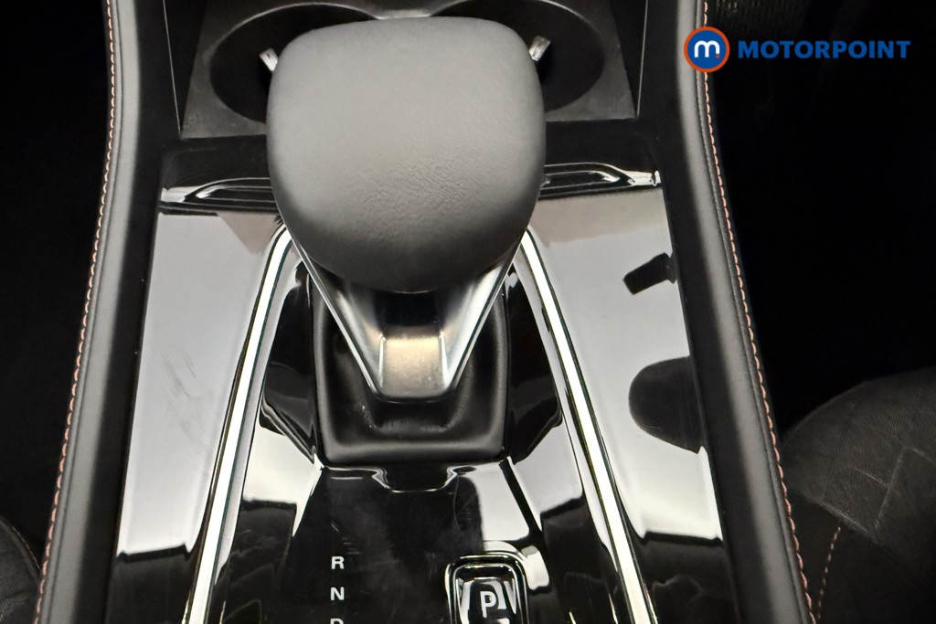 Mg Motor Uk HS SE Automatic Petrol-Electric Hybrid SUV - Stock Number (1622944) - 7th supplementary image