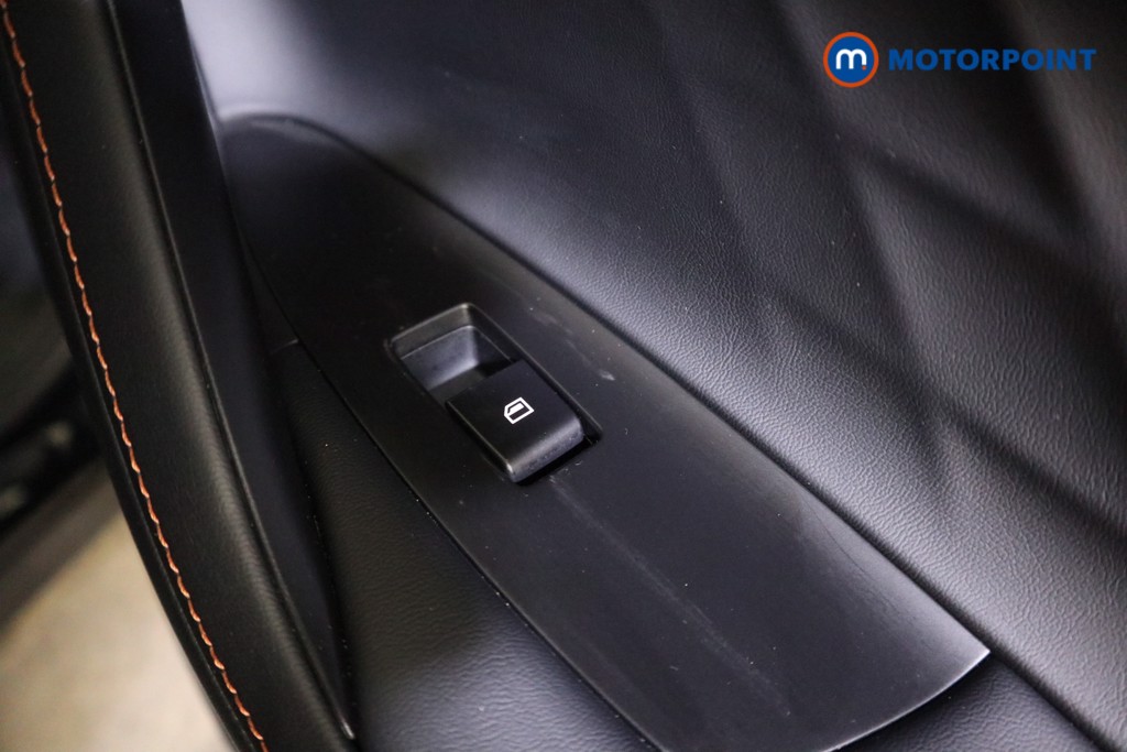 Mg Motor Uk HS SE Automatic Petrol-Electric Hybrid SUV - Stock Number (1622948) - 19th supplementary image