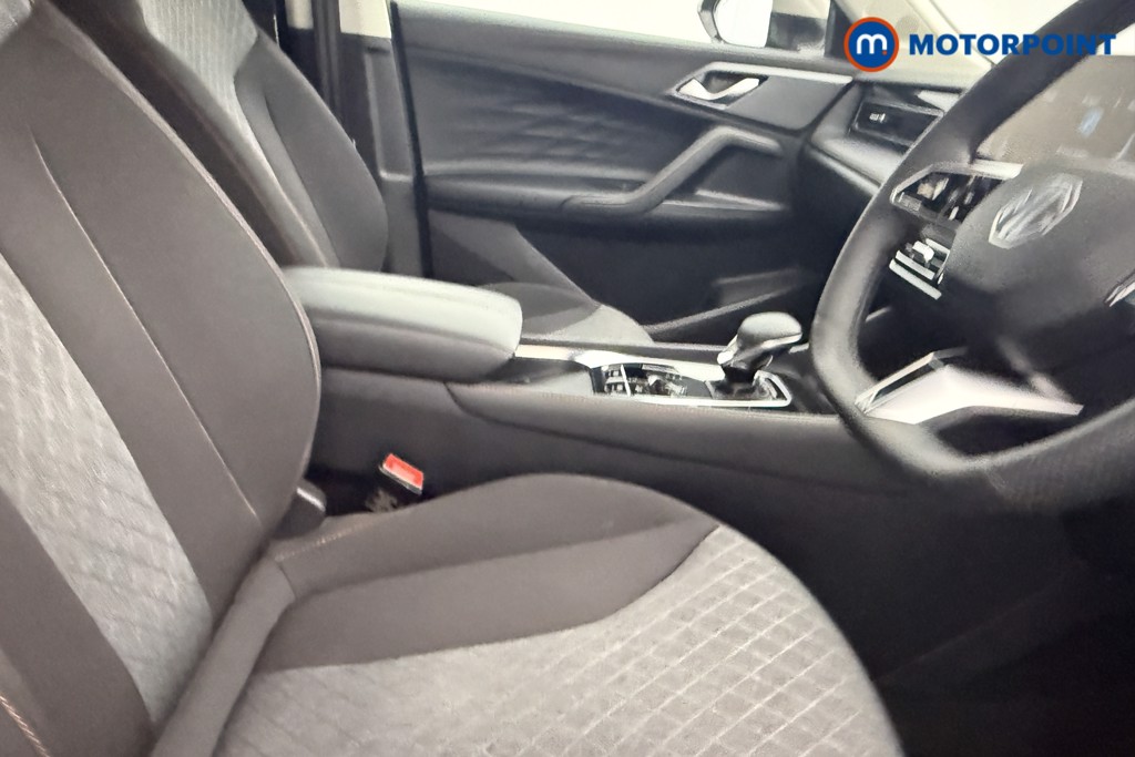 Mg Motor Uk HS SE Automatic Petrol-Electric Hybrid SUV - Stock Number (1623065) - 13th supplementary image
