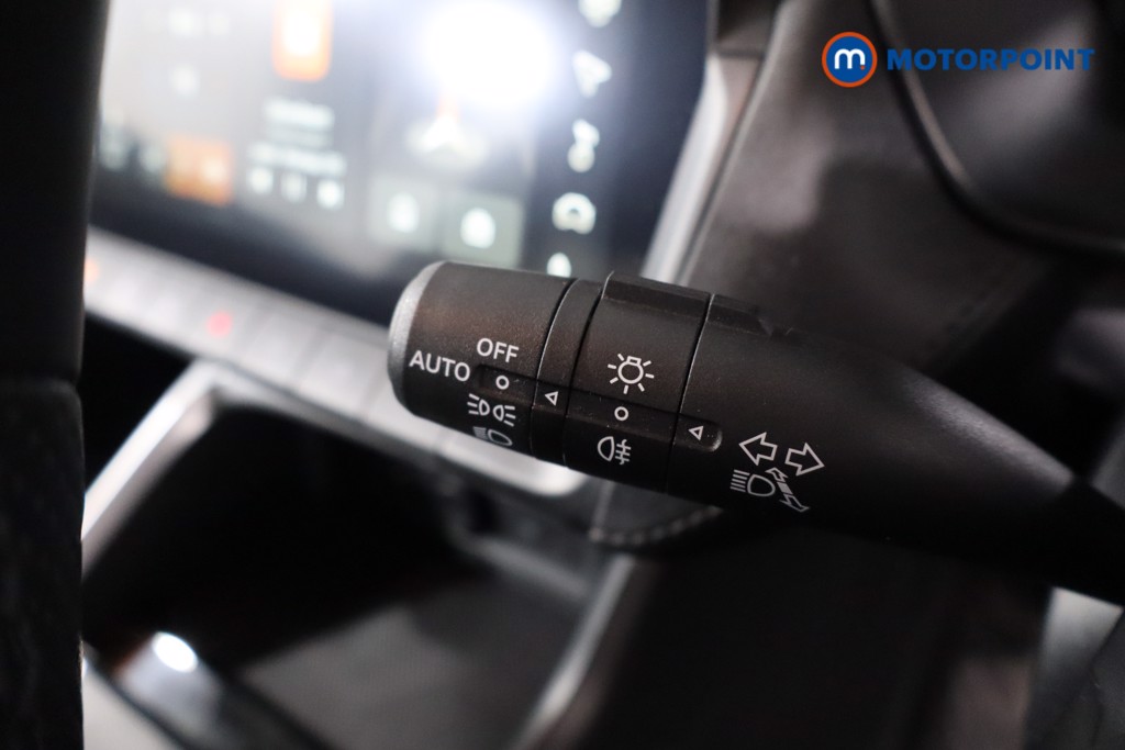 Mg Motor Uk ZS Trophy Automatic Petrol-Electric Hybrid SUV - Stock Number (1623157) - 14th supplementary image