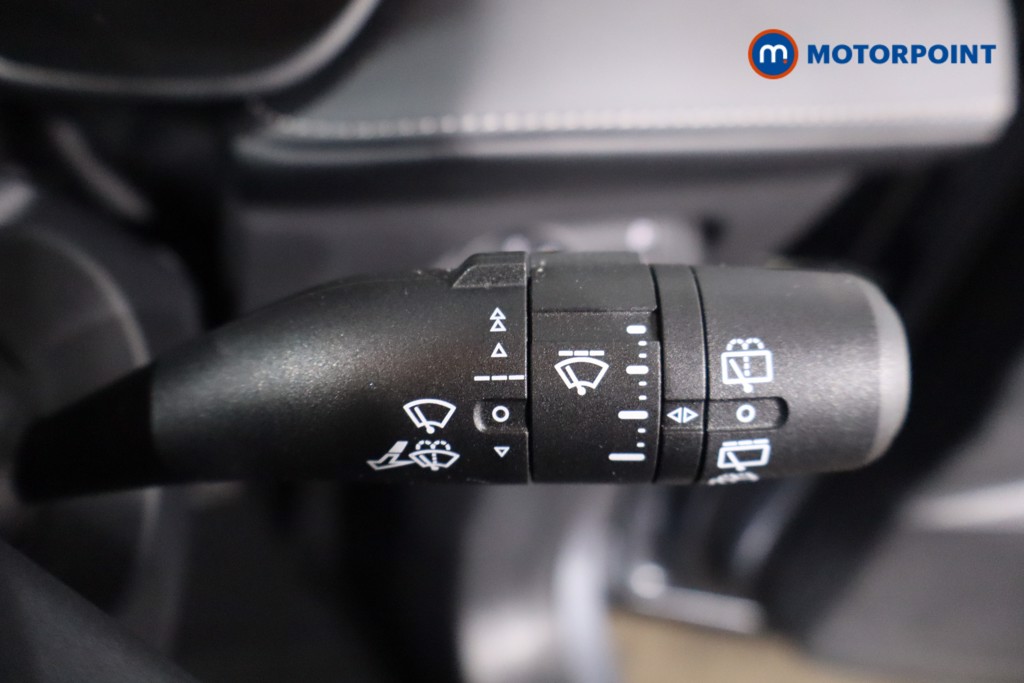 Mg Motor Uk ZS Trophy Automatic Petrol-Electric Hybrid SUV - Stock Number (1623157) - 15th supplementary image