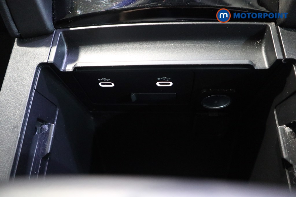 Mazda 3 Exclusive-Line Automatic Petrol Hatchback - Stock Number (1623174) - 11th supplementary image