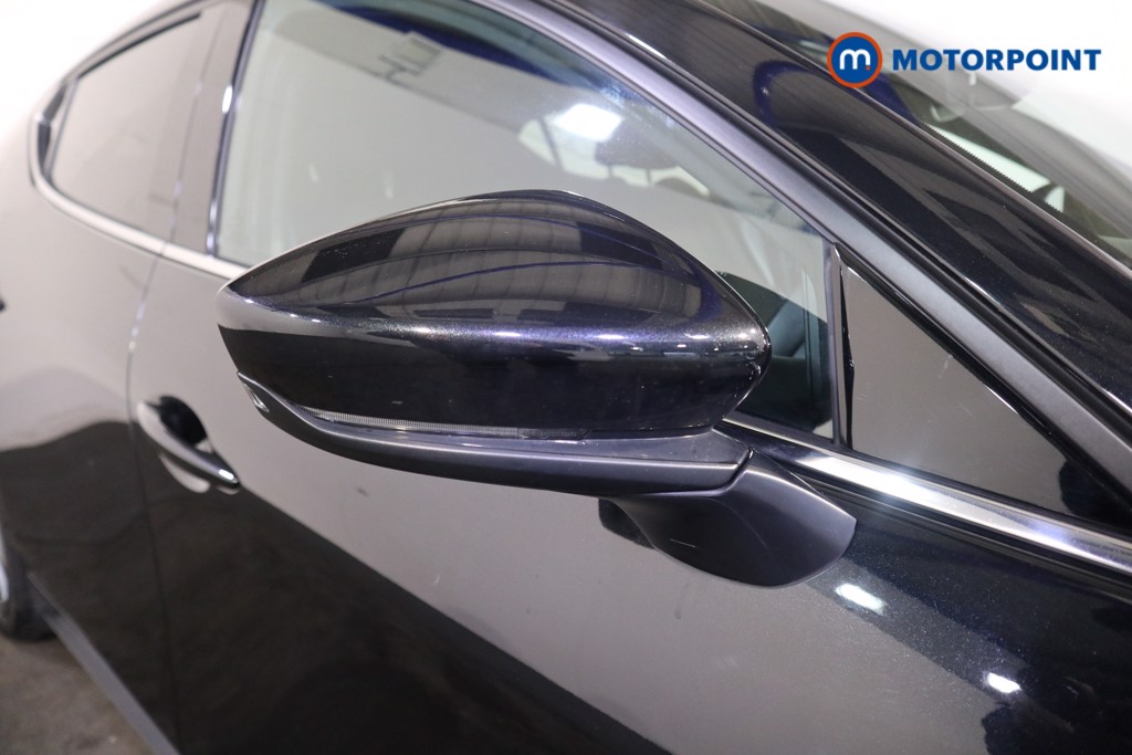 Mazda 3 Exclusive-Line Automatic Petrol Hatchback - Stock Number (1623174) - 32nd supplementary image
