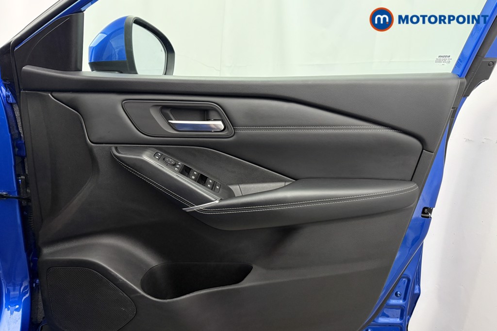 Nissan Qashqai N-Connecta Automatic Petrol-Electric Hybrid SUV - Stock Number (1623495) - 17th supplementary image