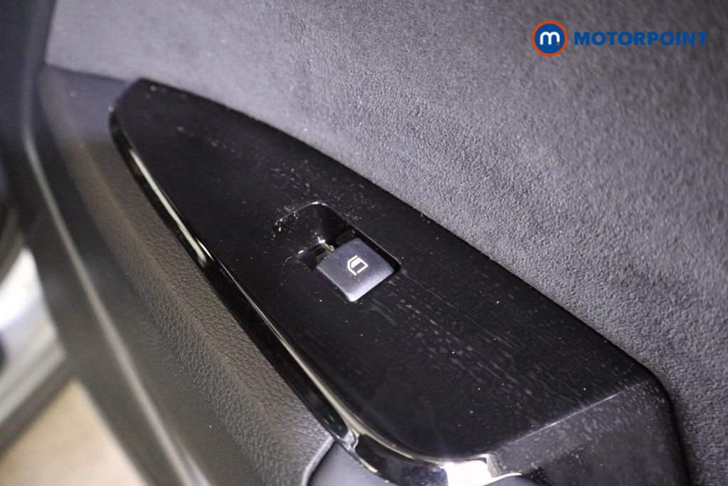 KIA Sportage Gt-Line Automatic Petrol-Electric Hybrid SUV - Stock Number (1623709) - 24th supplementary image