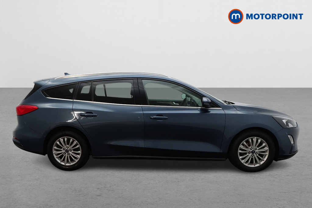 Ford Focus Titanium Manual Diesel Estate - Stock Number (1623905) - Drivers side