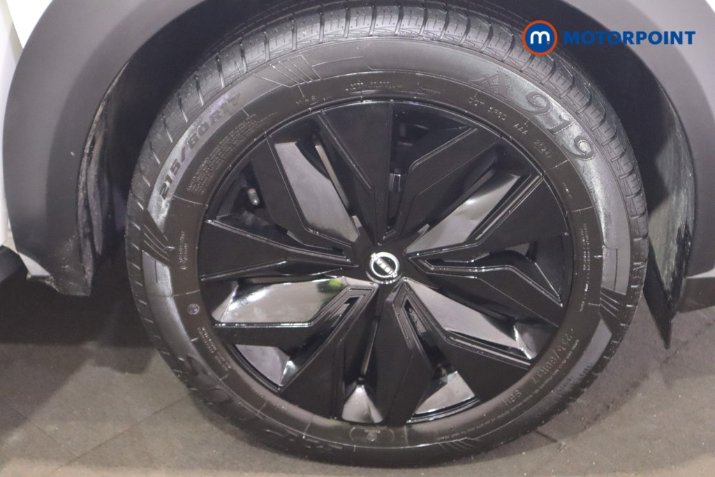 Nissan Juke Acenta Manual Petrol SUV - Stock Number (1624012) - 11th supplementary image