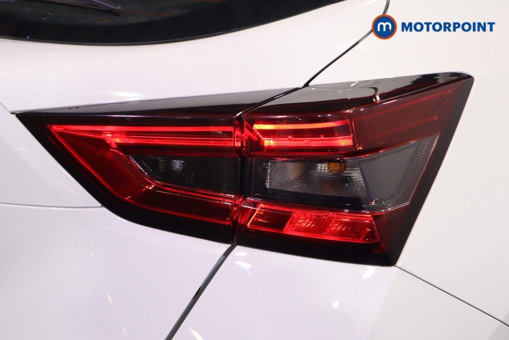 Nissan Juke Acenta Manual Petrol SUV - Stock Number (1624012) - 20th supplementary image