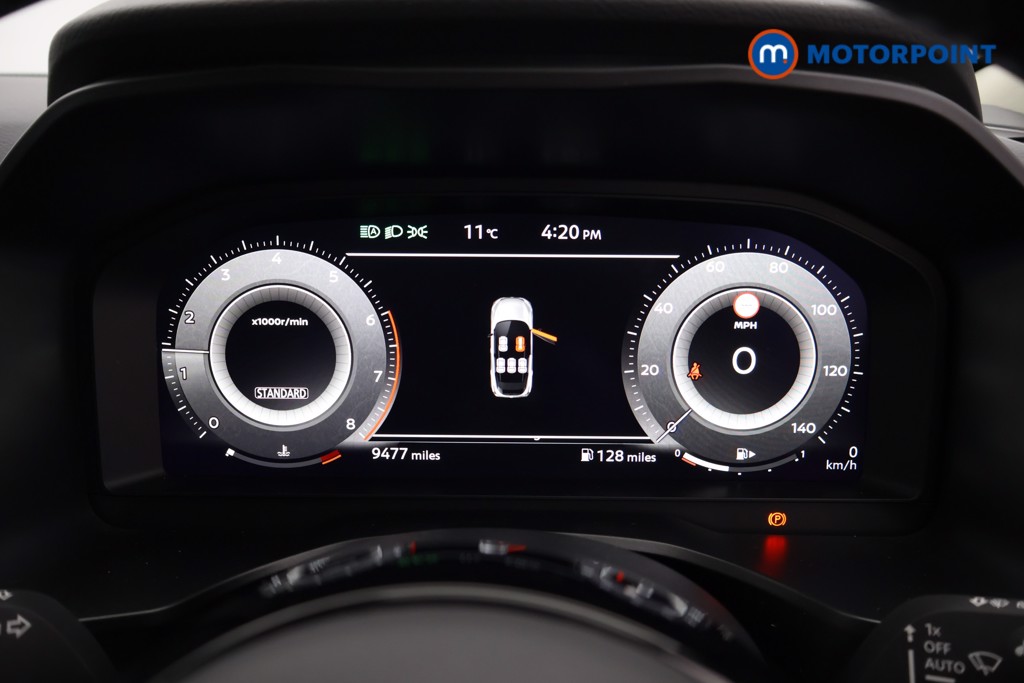 Nissan Qashqai N-Connecta Manual Petrol SUV - Stock Number (1624084) - 9th supplementary image