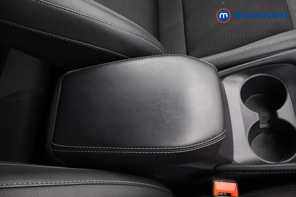 Nissan Qashqai N-Connecta Manual Petrol SUV - Stock Number (1624084) - 18th supplementary image