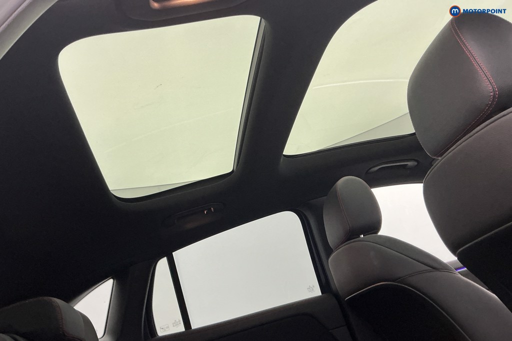 Mercedes-Benz GLA Amg Line Automatic Petrol SUV - Stock Number (1624283) - 16th supplementary image